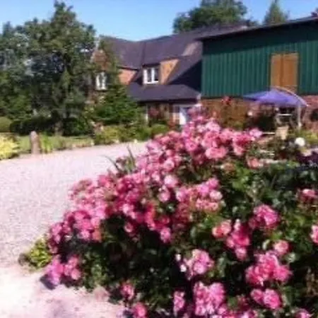 Toms Huette In By Interhome Bohmstedt